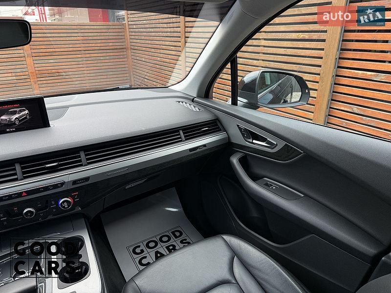 Позашляховик / Кросовер Audi Q7 2017 в Одесі фото 47 Позашляховик / Кросовер Audi Q7 2017 в Одесі