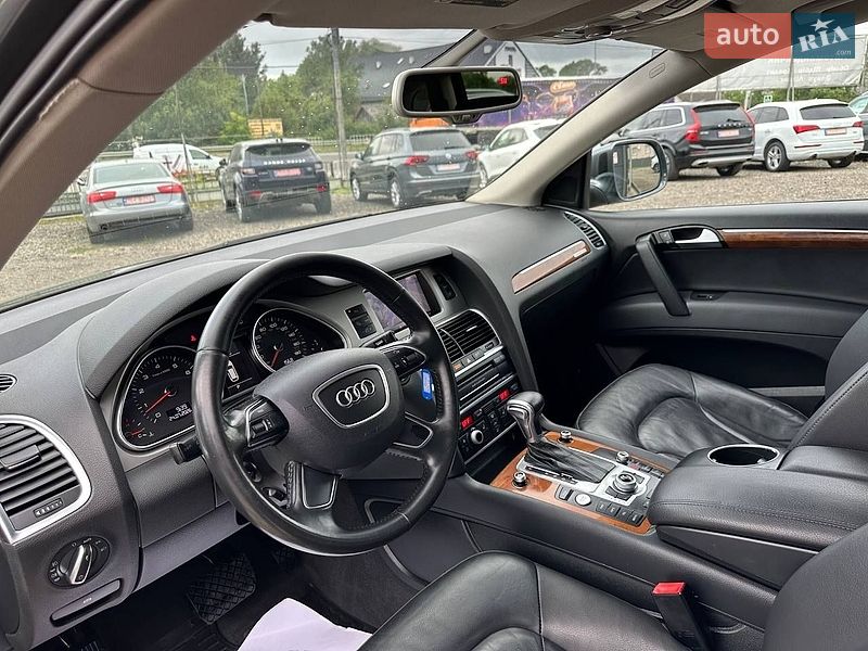 Внедорожник / Кроссовер Audi Q7 2015 в Львове