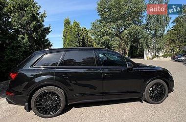 Позашляховик / Кросовер Audi Q7 2022 в Кропивницькому