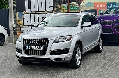 Позашляховик / Кросовер Audi Q7 2012 в Львові
