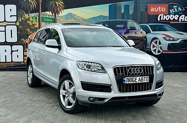 Позашляховик / Кросовер Audi Q7 2012 в Львові
