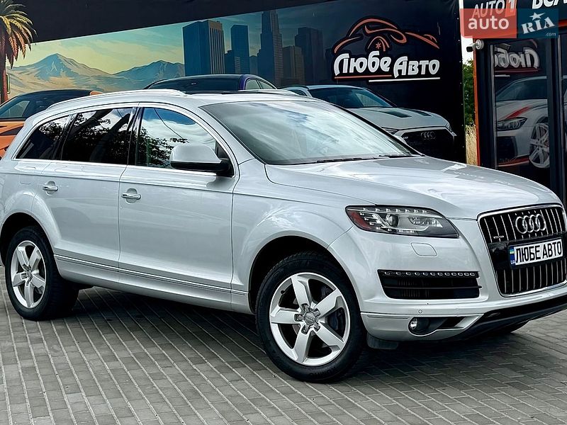 Позашляховик / Кросовер Audi Q7 2012 в Львові
