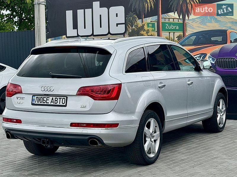 Позашляховик / Кросовер Audi Q7 2012 в Львові