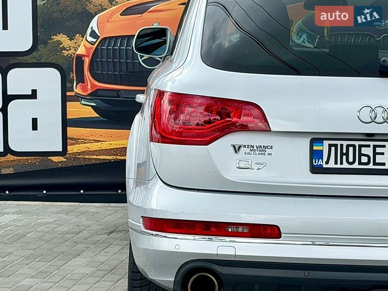 Позашляховик / Кросовер Audi Q7 2012 в Львові