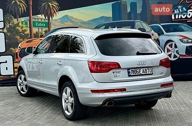 Позашляховик / Кросовер Audi Q7 2012 в Львові