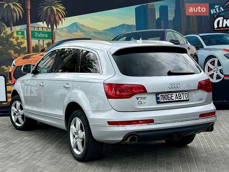Позашляховик / Кросовер Audi Q7 2012 в Львові