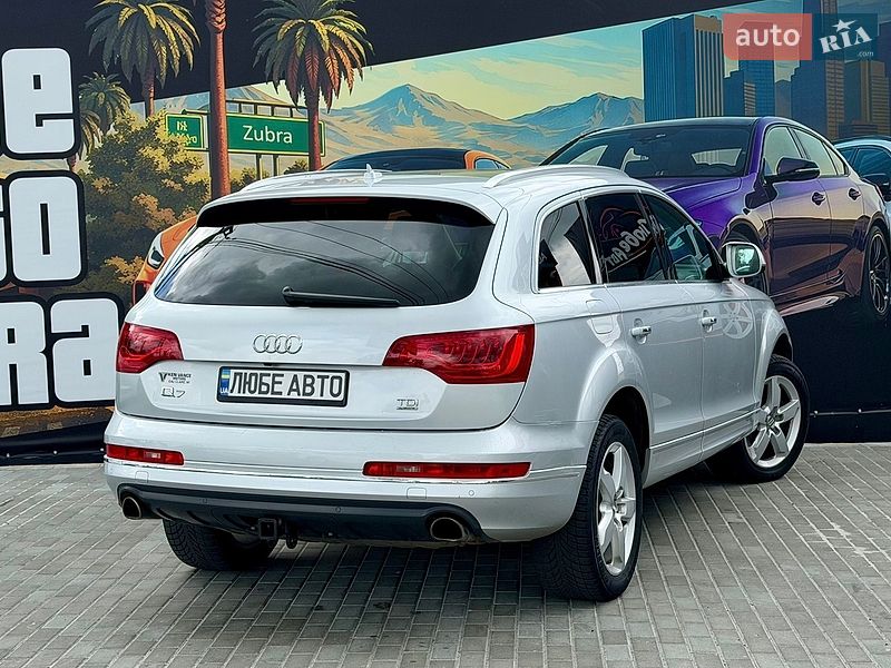 Позашляховик / Кросовер Audi Q7 2012 в Львові