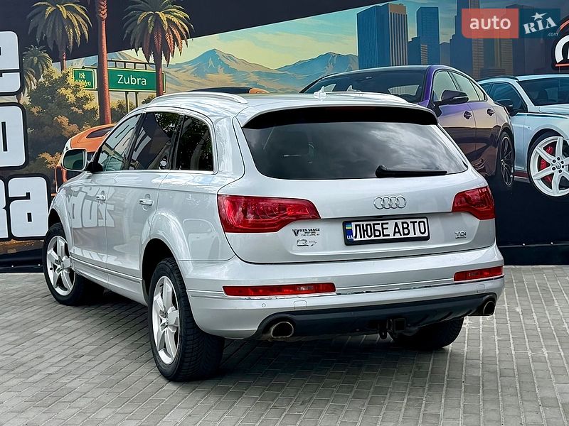 Позашляховик / Кросовер Audi Q7 2012 в Львові