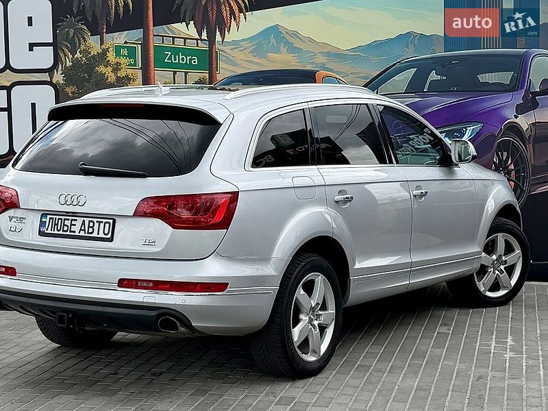 Позашляховик / Кросовер Audi Q7 2012 в Львові