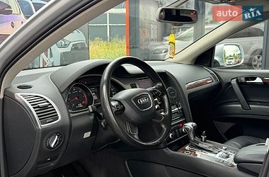 Позашляховик / Кросовер Audi Q7 2012 в Львові