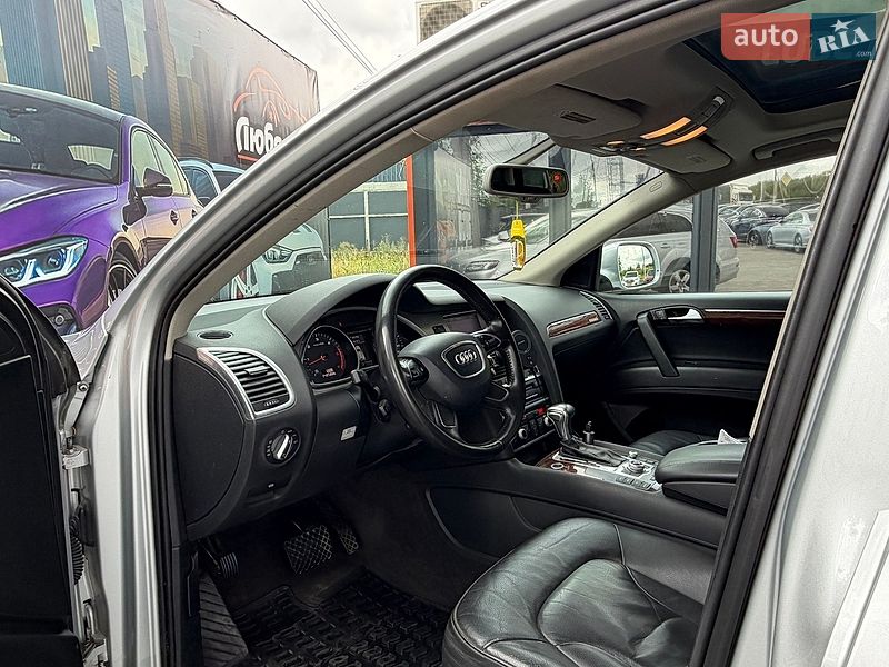 Позашляховик / Кросовер Audi Q7 2012 в Львові