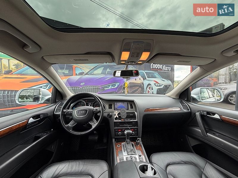 Позашляховик / Кросовер Audi Q7 2012 в Львові