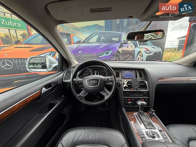 Позашляховик / Кросовер Audi Q7 2012 в Львові