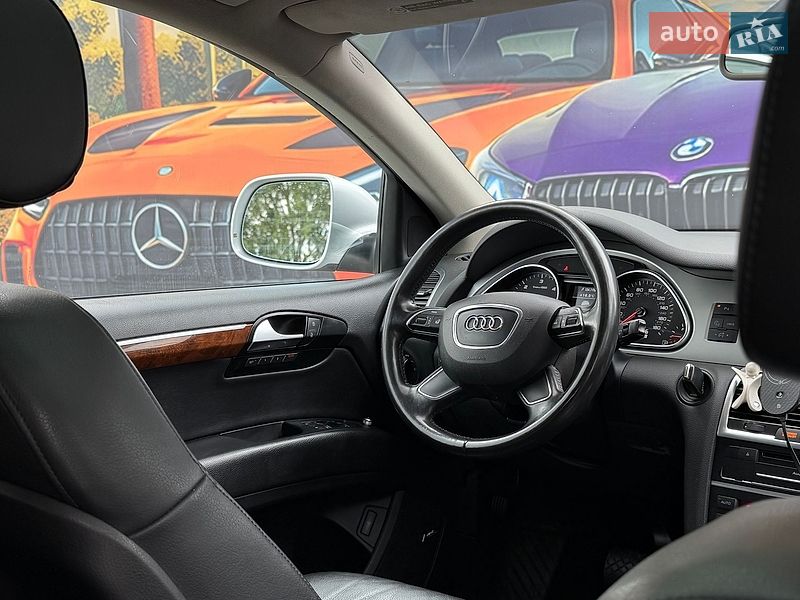 Позашляховик / Кросовер Audi Q7 2012 в Львові