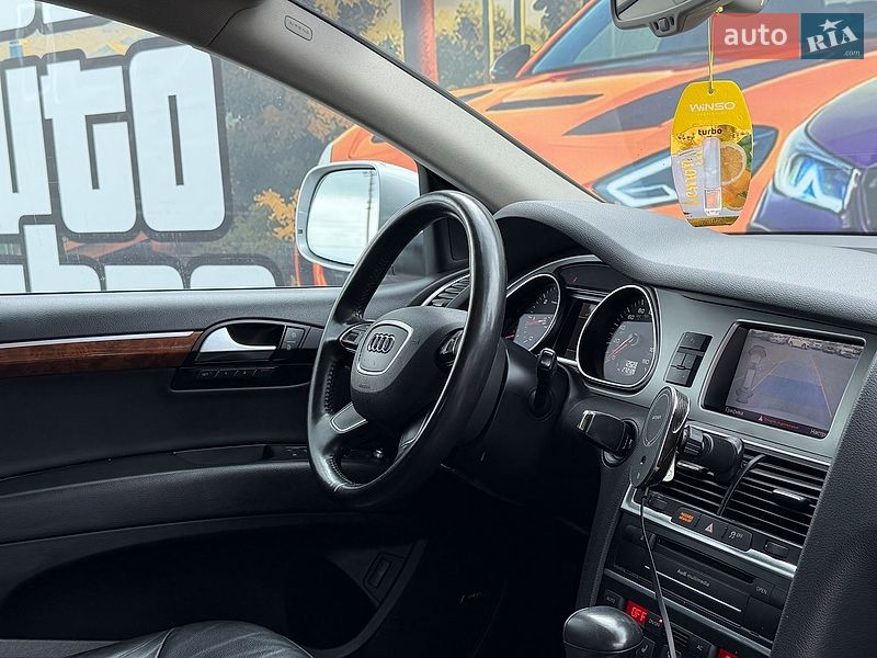 Позашляховик / Кросовер Audi Q7 2012 в Львові