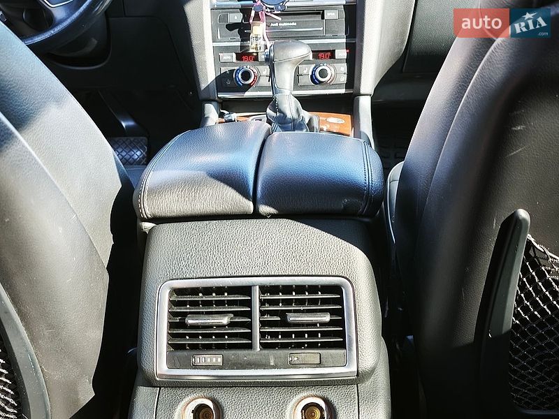 Внедорожник / Кроссовер Audi Q7 2015 в Днепре