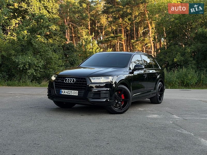Внедорожник / Кроссовер Audi Q7 2019 в Киеве