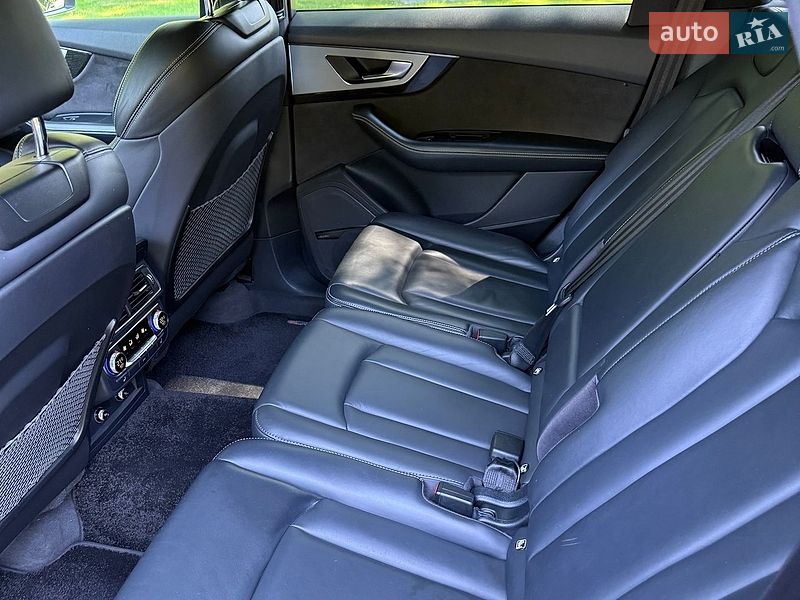 Внедорожник / Кроссовер Audi Q7 2018 в Киеве фото 19 Внедорожник / Кроссовер Audi Q7 2018 в Киеве