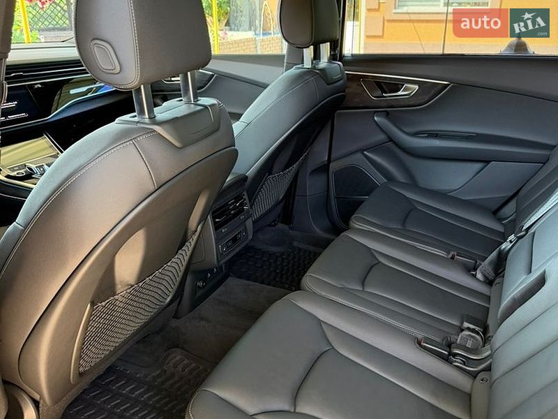Внедорожник / Кроссовер Audi Q7 2025 в Белой Церкви