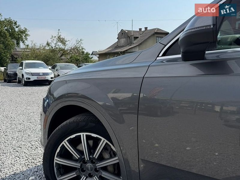 Позашляховик / Кросовер Audi Q7 2016 в Стрию