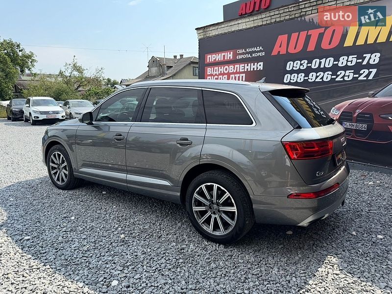 Позашляховик / Кросовер Audi Q7 2016 в Стрию