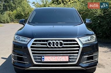 Audi Q7  2017