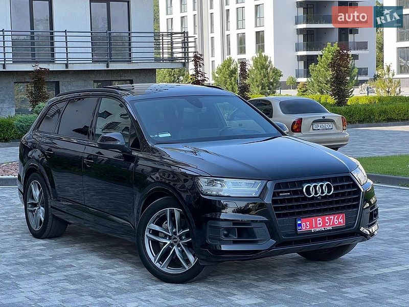 Внедорожник / Кроссовер Audi Q7 2018 в Мукачево