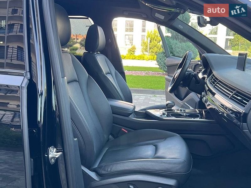 Внедорожник / Кроссовер Audi Q7 2018 в Мукачево
