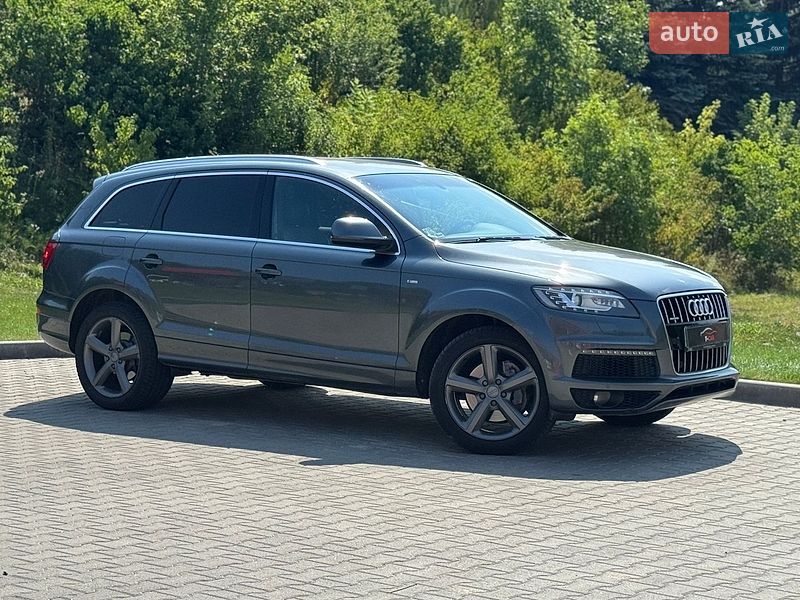 Позашляховик / Кросовер Audi Q7 2015 в Тернополі