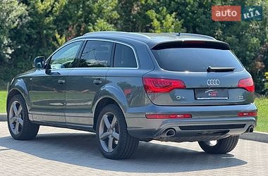 Позашляховик / Кросовер Audi Q7 2015 в Тернополі