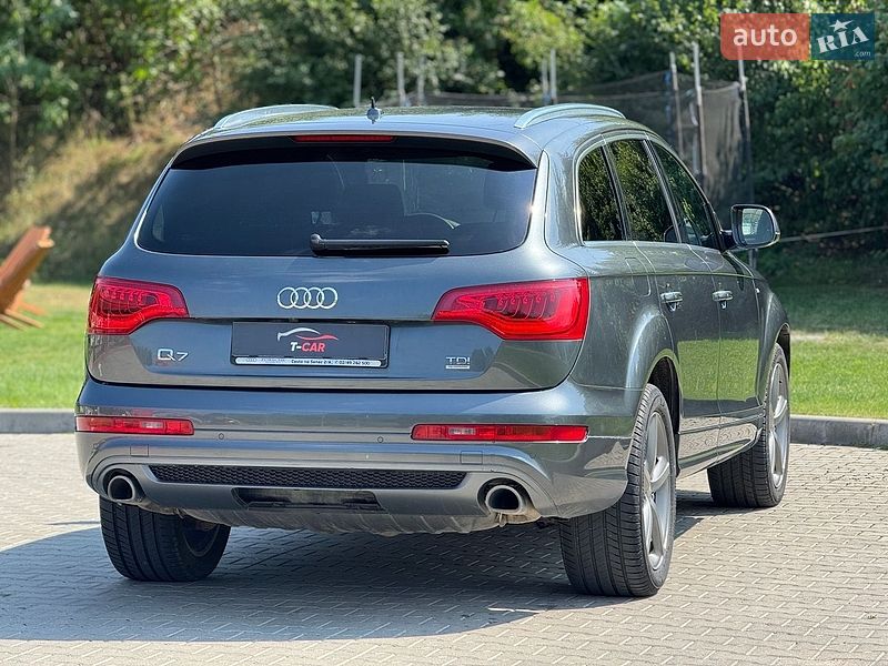 Позашляховик / Кросовер Audi Q7 2015 в Тернополі