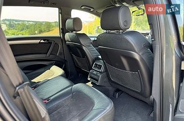 Позашляховик / Кросовер Audi Q7 2015 в Тернополі