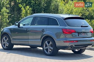 Позашляховик / Кросовер Audi Q7 2015 в Тернополі