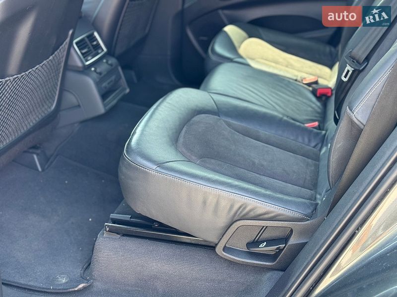 Позашляховик / Кросовер Audi Q7 2015 в Тернополі