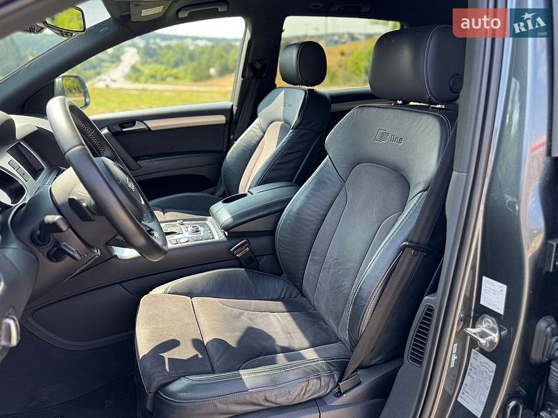 Позашляховик / Кросовер Audi Q7 2015 в Тернополі