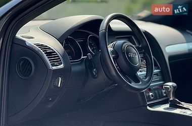 Позашляховик / Кросовер Audi Q7 2015 в Тернополі