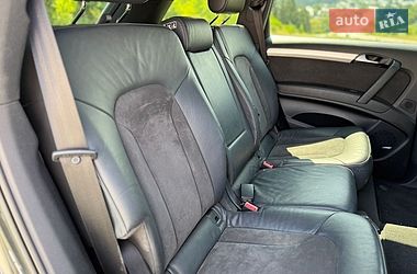 Позашляховик / Кросовер Audi Q7 2015 в Тернополі