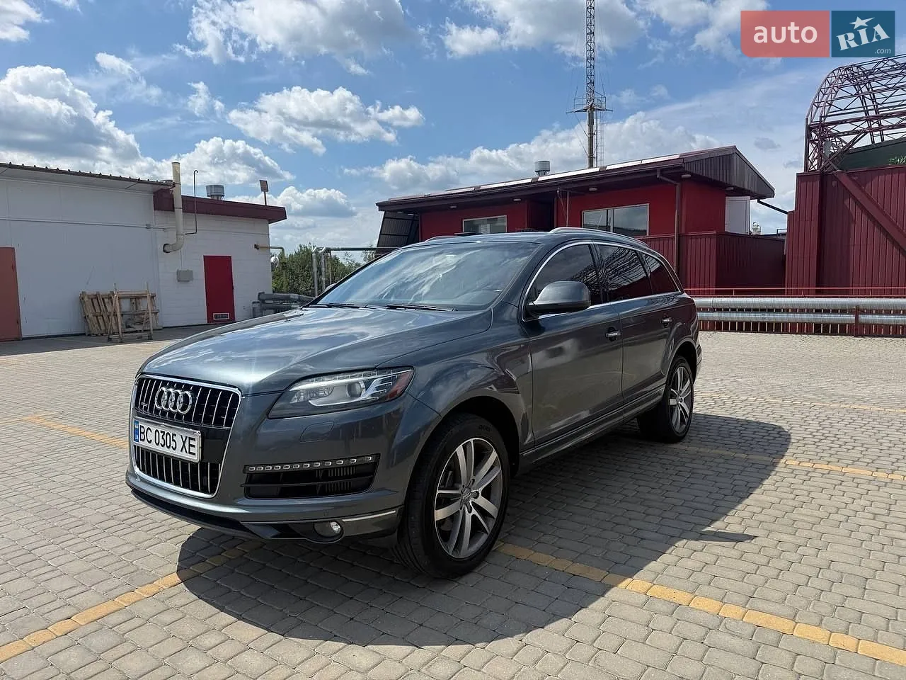 2013 Audi Q7 - мініатюра 2