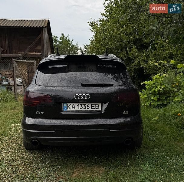 Позашляховик / Кросовер Audi Q7 2006 в Києві