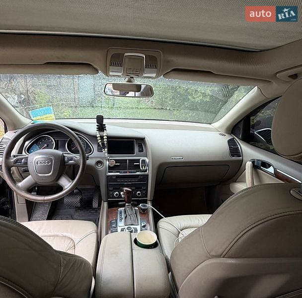 Позашляховик / Кросовер Audi Q7 2006 в Києві
