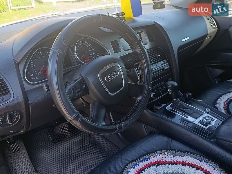 Внедорожник / Кроссовер Audi Q7 2007 в Киеве фото 6 Внедорожник / Кроссовер Audi Q7 2007 в Киеве