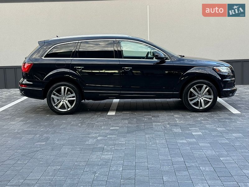 Внедорожник / Кроссовер Audi Q7 2013 в Ровно