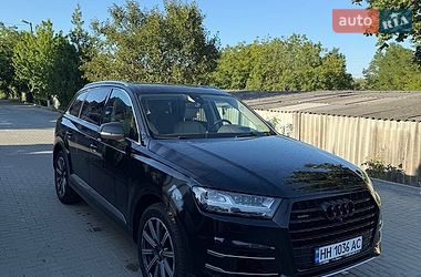 Audi Q7 2016