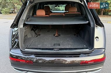 Позашляховик / Кросовер Audi Q7 2023 в Києві фото 11 Позашляховик / Кросовер Audi Q7 2023 в Києві