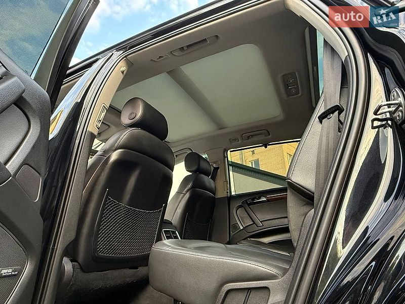 Внедорожник / Кроссовер Audi Q7 2013 в Ровно