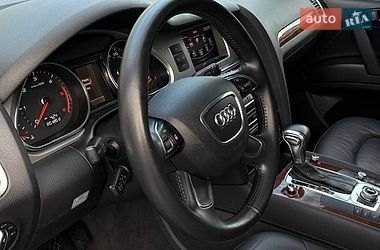 Внедорожник / Кроссовер Audi Q7 2013 в Ровно