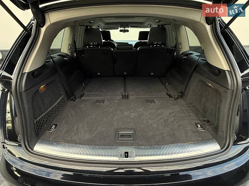 Внедорожник / Кроссовер Audi Q7 2013 в Ровно