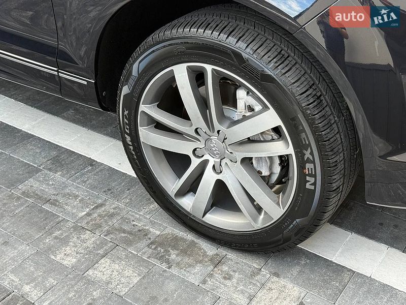 Внедорожник / Кроссовер Audi Q7 2013 в Ровно