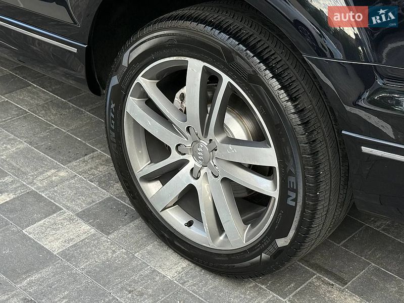 Внедорожник / Кроссовер Audi Q7 2013 в Ровно