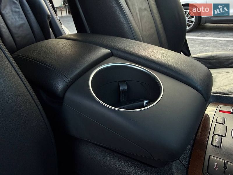Внедорожник / Кроссовер Audi Q7 2013 в Ровно